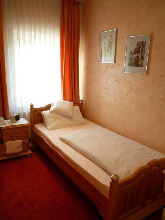 Studentenmuehle Hotel - Restaurant Nomborn Zewnętrze zdjęcie